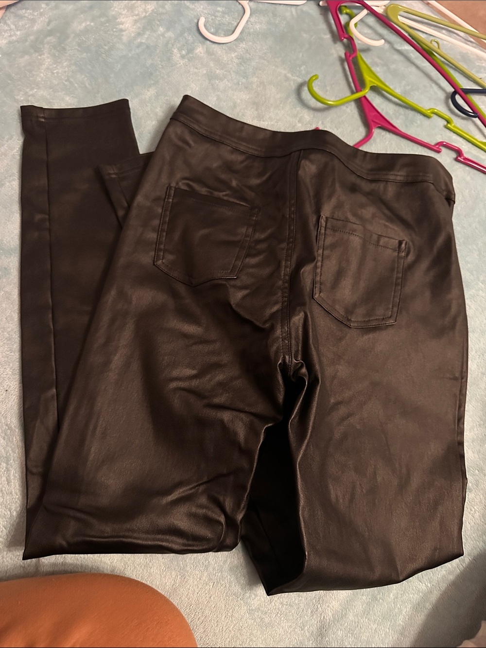 SHEIN Black Faux Leather Slim women’s Pants